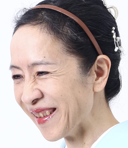 青山学院大学教授　申 惠丰